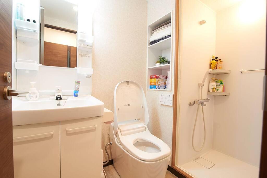 新宿市中心jr线新大久保三分钟紧邻韩国街免费wi-Fi Tokyo Dış mekan fotoğraf